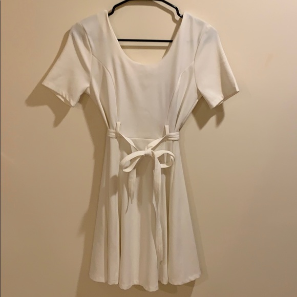 NWT Francesca’s white mini dress size small! - Picture 2 of 8